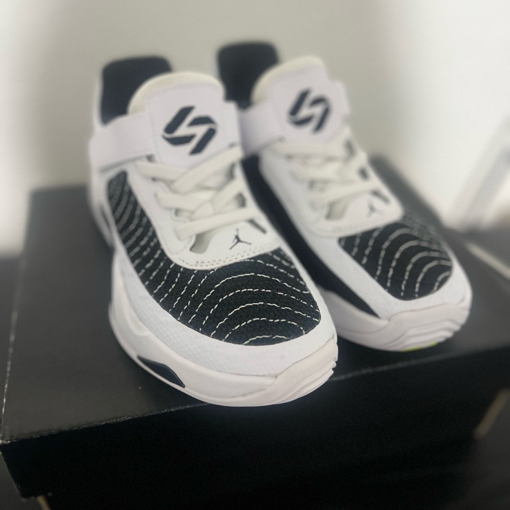 Nike Air Jordan Luka 1 Doncic Reverse Orca White Black Volt Kids Sneakers 11C